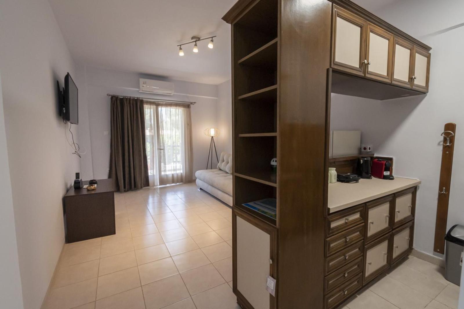 Xelidonia Apartments By Rentalspro Services - Nikiti Halkidiki เมตามอร์โฟซี ภายนอก รูปภาพ